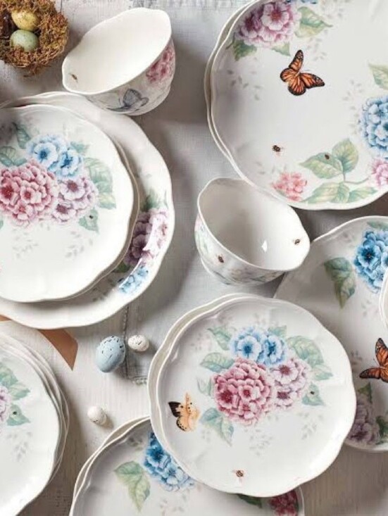 Lenox Other - Lenox Butterfly Meadow Hydrangea and Swallowtail 3Pc. Salad Plate Set.